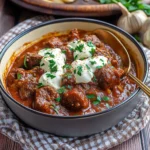 Rindergulasch Rezept mit RotTraubensaft - ganz zart wie von Oma